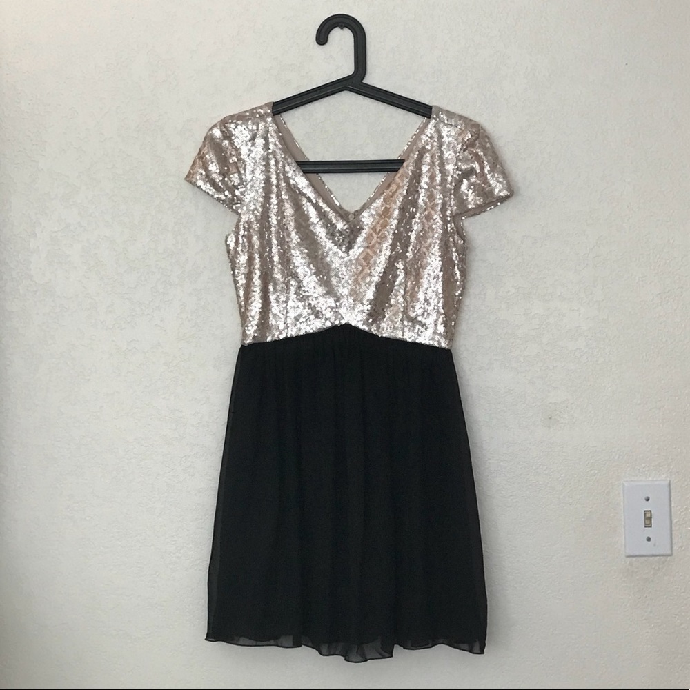 Dress size 3 sequins rose gold and silver dress